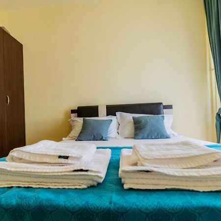 Apartament Centru - Cec Leilighet Craiova Eksteriør bilde