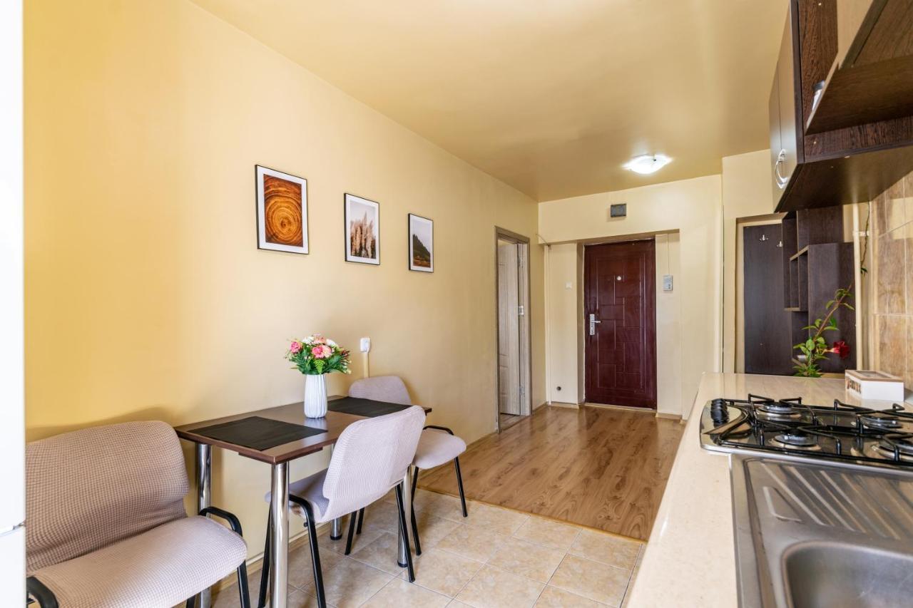 Apartament Centru - Cec Leilighet Craiova Eksteriør bilde